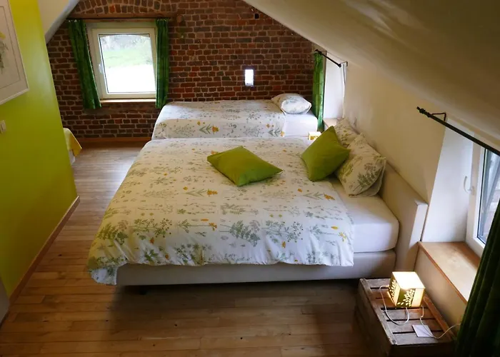 Bed and Breakfast La Ferme De Berwausault 2*