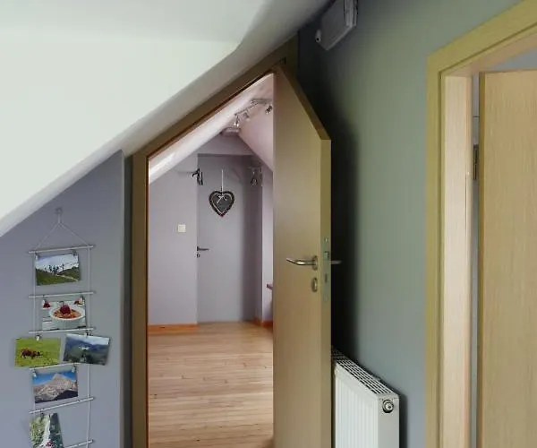 La Ferme De Berwausault 2*